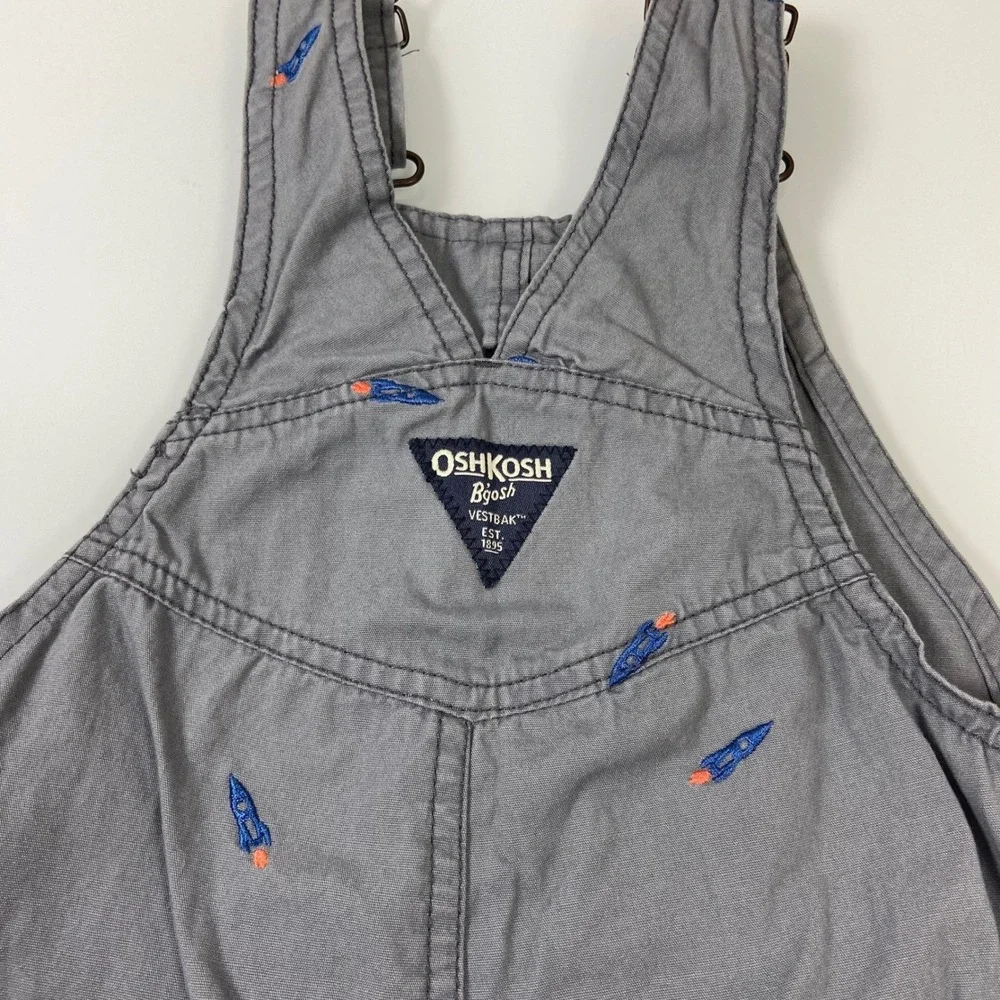 OshKosh B'gosh Boys Size 2T Gray Rocket Ship Planet Embroidered‎ Denim Overalls
